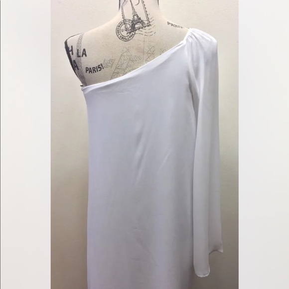 New Vero Moda One Shoulder White Women Dress Shirt Medium Soft Bell Sleeve - Picture 9 of 12